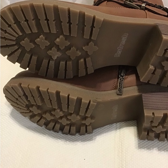 Brown Leather Ankle Boots - Picture 6 of 11